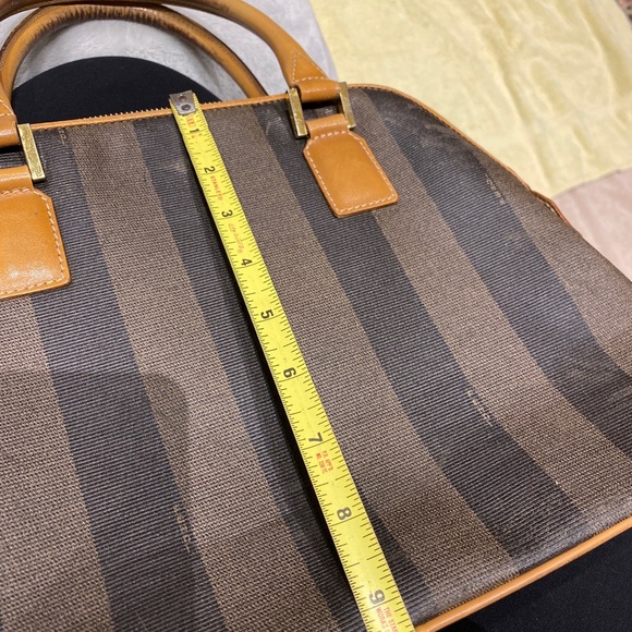 Authentic Vintage Fendi Leather Handbag - Picture 11 of 13